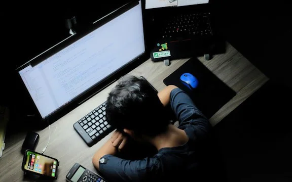 The Impact of Generative AI on Developer Skills and Logic