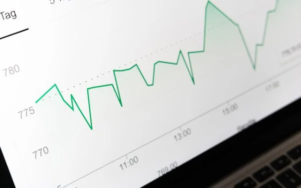 Enhancing Vector Retrieval: Moving Beyond Semantic Chunks