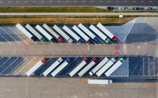 Streamlining Vehicle Tracking with Specialized Databases